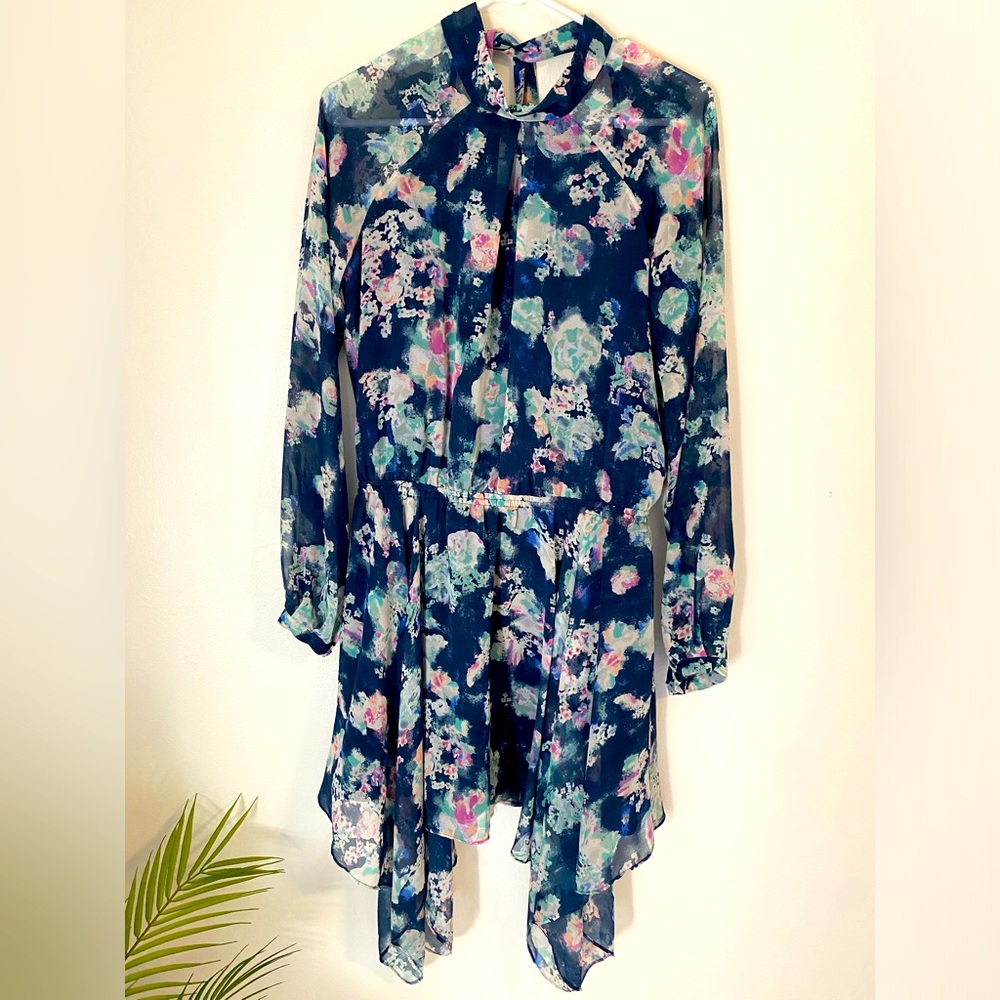 bCBGeneration. Blue floral dress - M